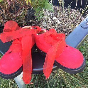 Girls Suede Lace Up Mulberra Bush Boots Size 8M